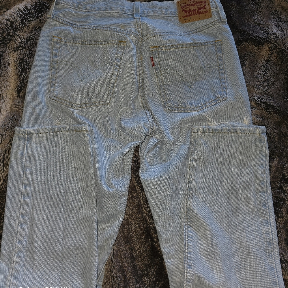 Levis mom jeans